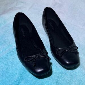 CALVIN KLEIN Women's Bronte Slip-On Square Toe
Dress Flats Black Size 8.5M